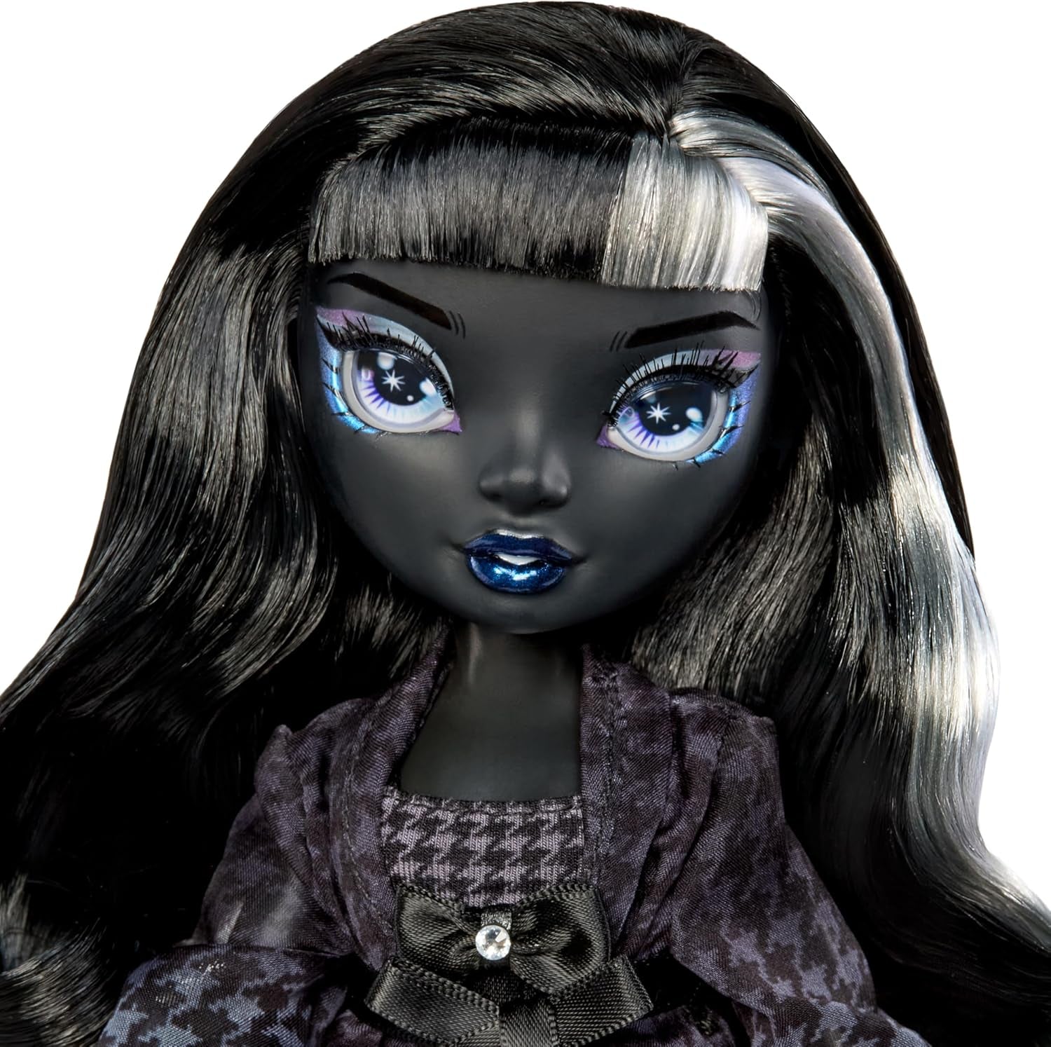 Rainbow High Shadow High Girl's Night – Shanelle Onyx – 28 cm große Modepuppe in Grautönen, schwarzem Haar und Outfit mit Accessoires und Kamm – Für Sammler und Kinder ab 6 Jahren