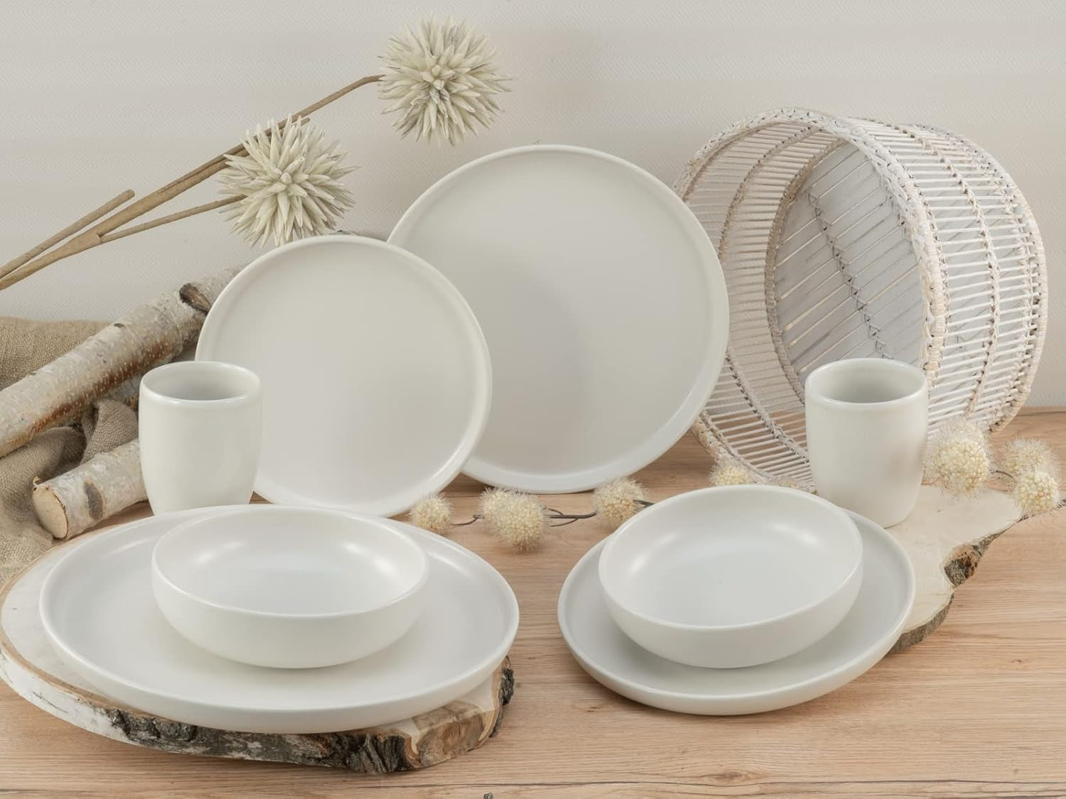 CreaTable, 33065, Uno-Serie, Gelb-Weiß, 12-teiliges Geschirrset, Tellerset aus Porzellan, spülmaschinen- und mikrowellengeeignet, hergestellt in Portugal