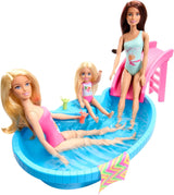 Barbie-Puppe und Zubehör – Pool mit Rutsche und Zubehör für stundenlangen Spaß in der Sonne, rosa Badeanzug mit tropischem Design, für Kinder ab 3 Jahren, HRJ74
