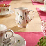 Villeroy & Boch Petite Fleur Milchkännchen, 250 ml, Höhe: 7,5 cm, Premium Porzellan, mehrfarbig