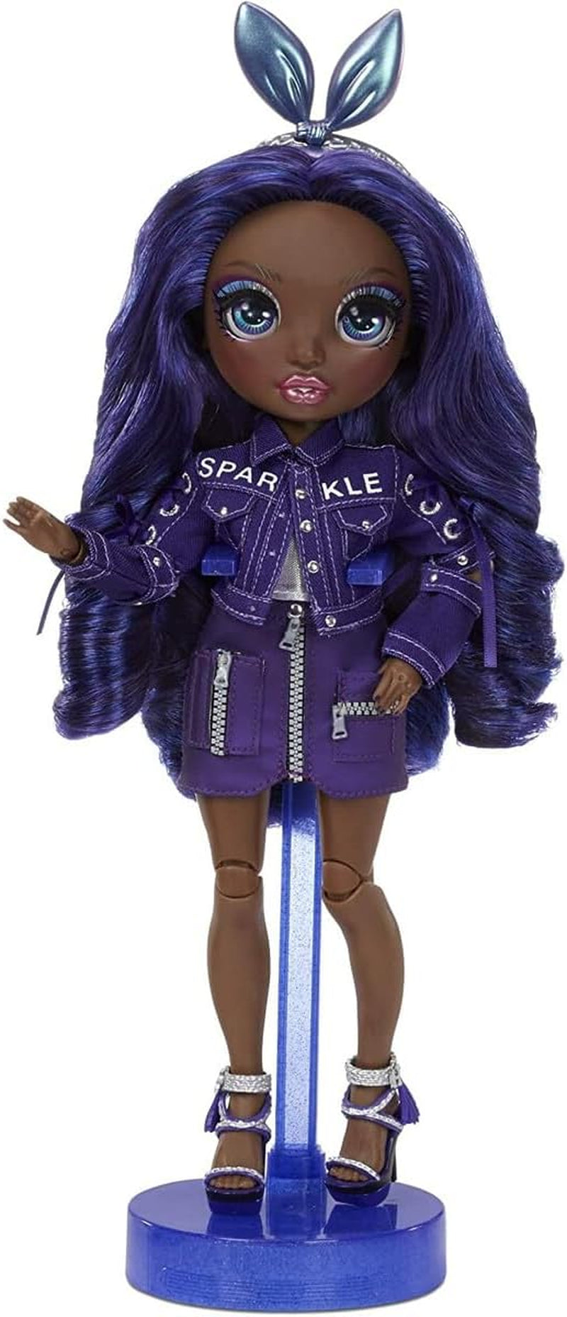 Rainbow High Fashion Doll – Kristal Bailey – Indigo-Puppe mit 2 Deluxe-Outfits – inklusive Puppenzubehör der Serie 2 und Ständer – tolles Geschenk für Kinder und Sammler ab 6 Jahren