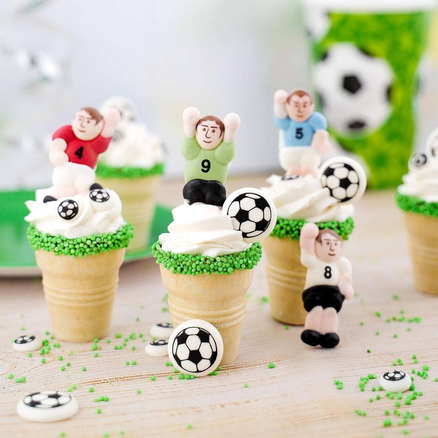 Günthart Backdecor 12 Zuckerfußballspieler und Fußbälle, 21 Gramm Naty Shop