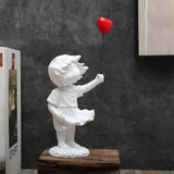 Niedliche Ballonmädchen-Skulptur aus Kunstharz, Heimdekoration, Statue Banksy, rotes Herzmädchen, Ballonfigur, moderne Kunstskulptur für Tischregal, Dekoration, Statuen und Skulpturen, Naty Shop, weißer Ballon