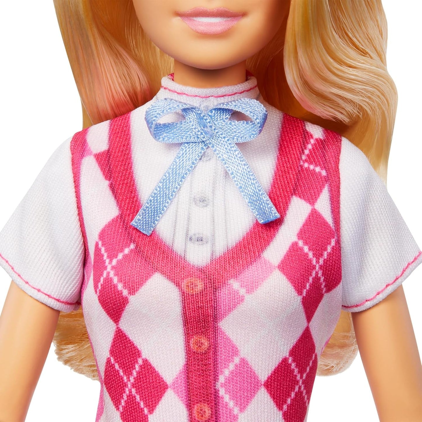 Barbie Malibu-Puppe und Zubehör aus Barbie Mysteries: The Secret Horse Adventure, einschließlich Modepuppe, abnehmbarem Reitoutfit und Helm, HXJ38