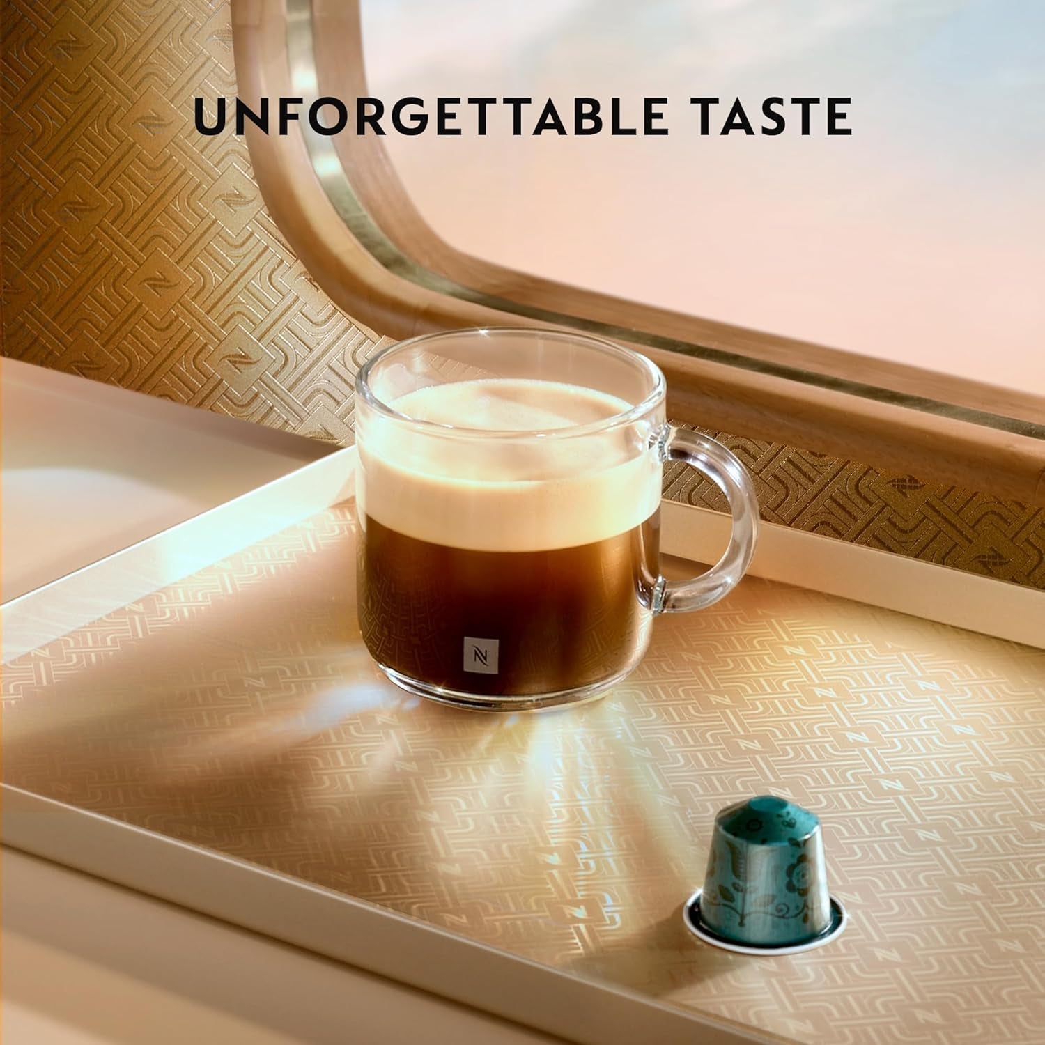 Espressomaschine mit Nespresso De'Longhi Essenza Mini Kapseln, schwarz | Pumpendruck 19 bar | Wassertank 0,6 l | Für Espresso und Lungo | Kleine Espressomaschine – Große Kaffeemomente | EN85.B