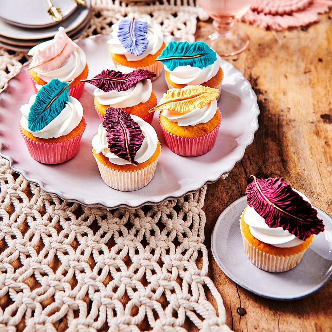 FunCakes Tropical Orange laminierter Fondant: Einfach zu verwenden, glatt, flexibel, weich und biegsam, perfekt zum Dekorieren von Kuchen, Halal-, koscher- und glutenfrei, 250 g Naty Shop Zuckerpaste