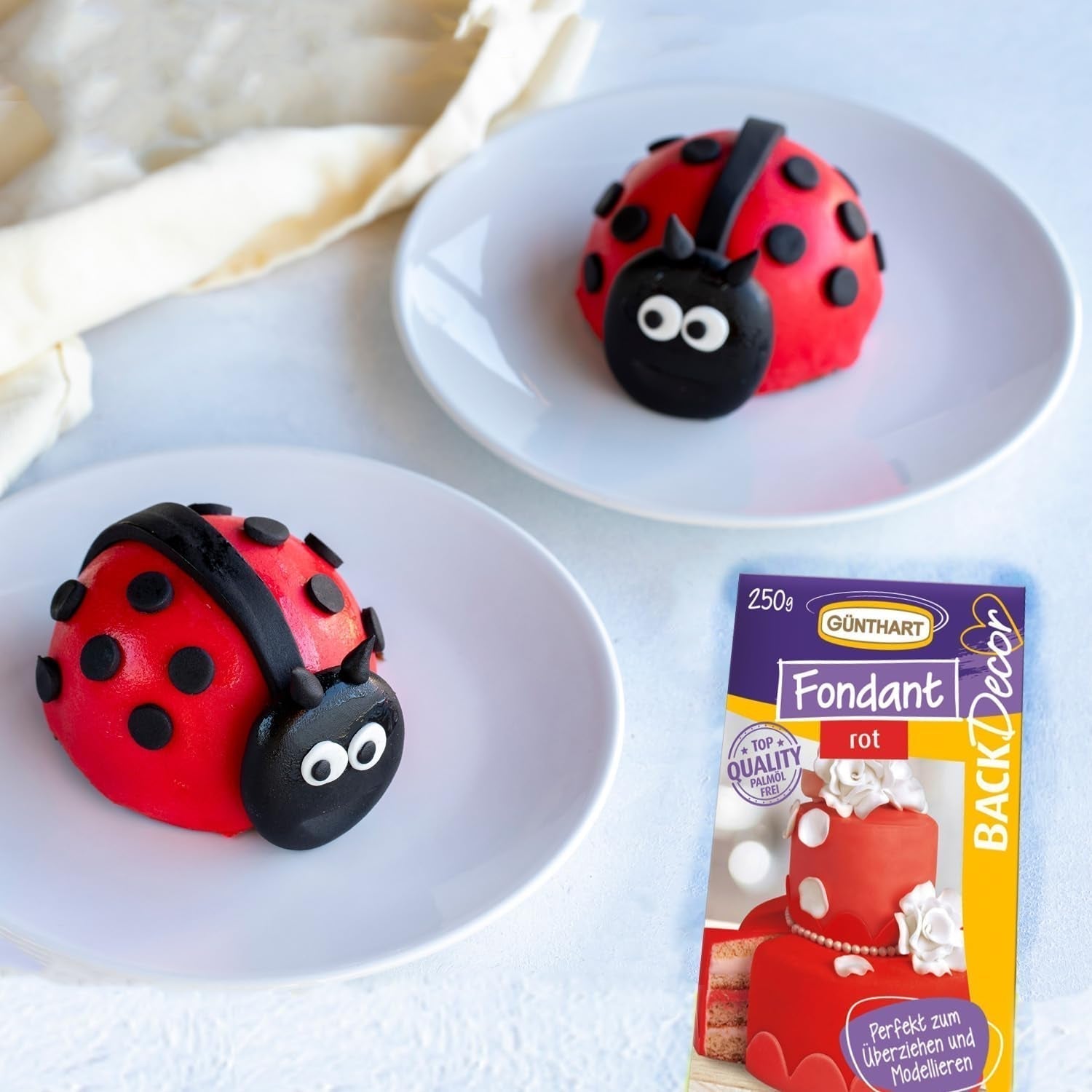 Günthart BackDecor 250g roter Fondant, palmölfrei, reißfest zum Überziehen von Kuchen und Gebäck, zum Modellieren geeignet, 2er Pack (1 x 250g) Zuckerpaste Naty Shop