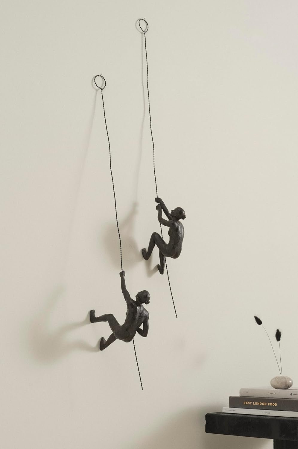 JOTEX Feminine Climbers Dekofiguren, 2er Pack, rostbraun Statuetten und Skulpturen Naty Shop
