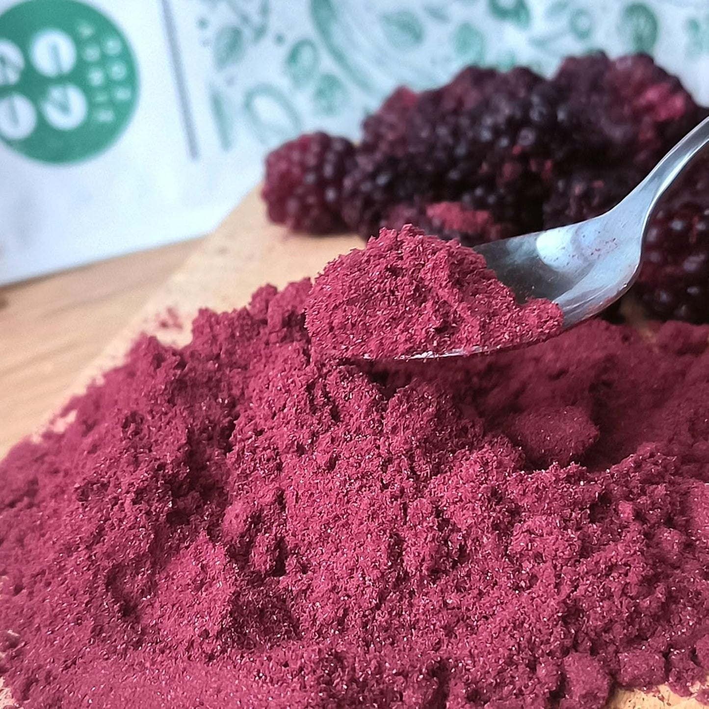 Gefriergetrocknete Brombeeren in Pulverform | 100 % gefriergetrocknetes Fruchtpulver. Natürliche Trockenfrüchte ohne Zusatzstoffe | Fruchtpulver Gefriergetrocknete Früchte Brombeerpulver Dehydrierte Produkte Naty Shop