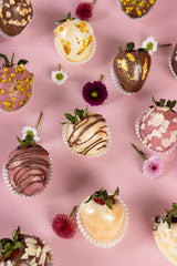 RUF Kuchenglasur Bourbon Vanille, 100g im Beutel, mikrowellengeeignet, zum Glasieren und Dekorieren von Keksen, Muffins und Kuchen, glutenfreie Zuckerpaste Naty Shop