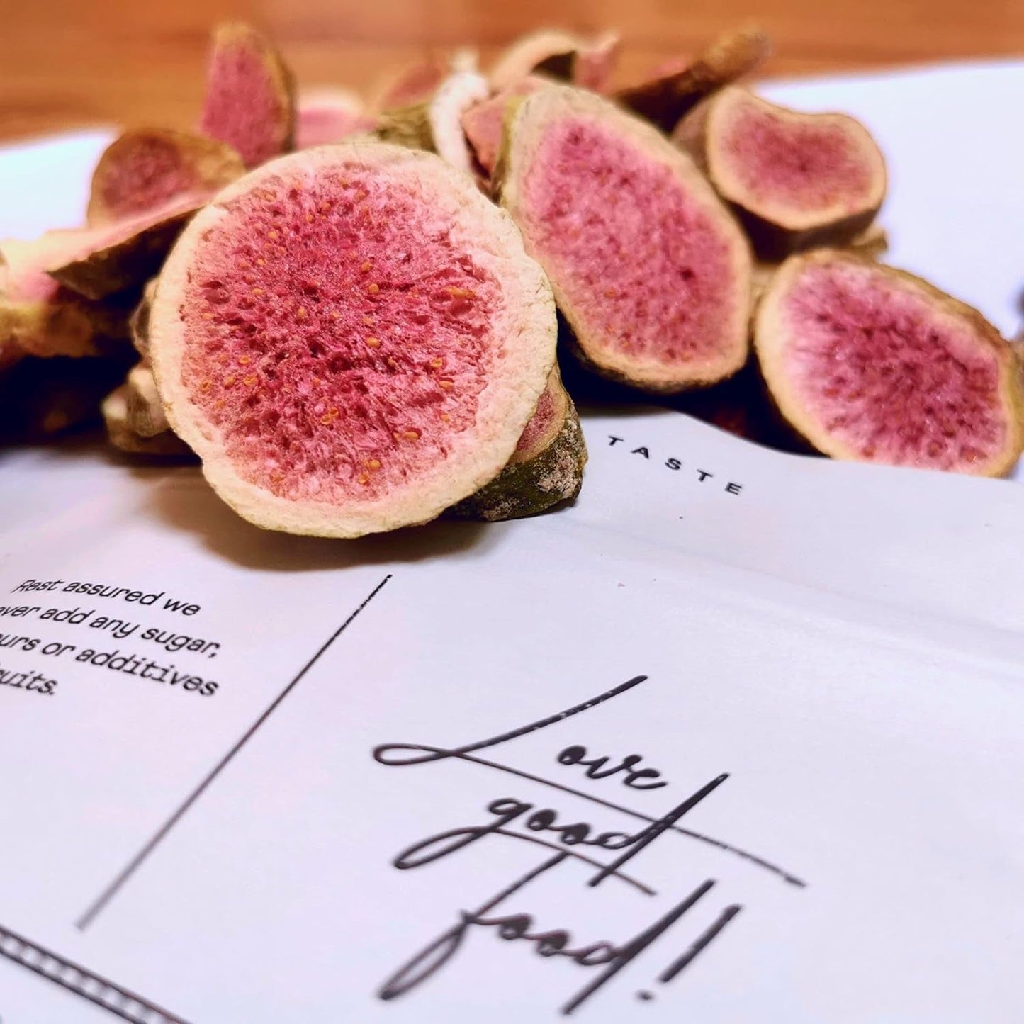 Gefriergetrocknete Feigen 100 % natürliche getrocknete Feigen | Ohne Zuckerzusatz. Gesunde gefriergetrocknete Süßigkeiten | Gefriergetrocknete Früchte Gefriergetrocknete Feigen | ZingyZoo (100g) Naty Shop dehydrierte Produkte