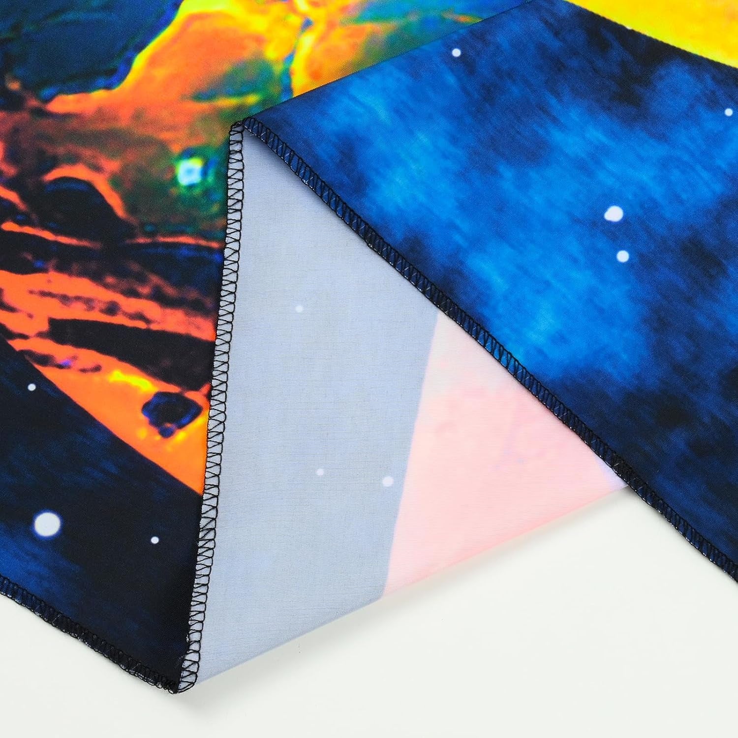 Wandteppich Alishomtll Schwarzlicht Astronautenpilz fluoreszierend botanisch Zuhause – Accessoires und Dekorationen Naty Shop